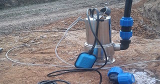 Установка дренажного насоса в Севастополе - услуги от СантехДомСвс, расценки от 3139 рублей