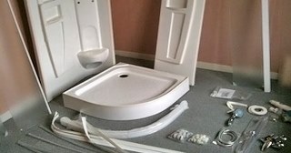 Установка душевой кабины Севастополь, цена от 3024 руб.